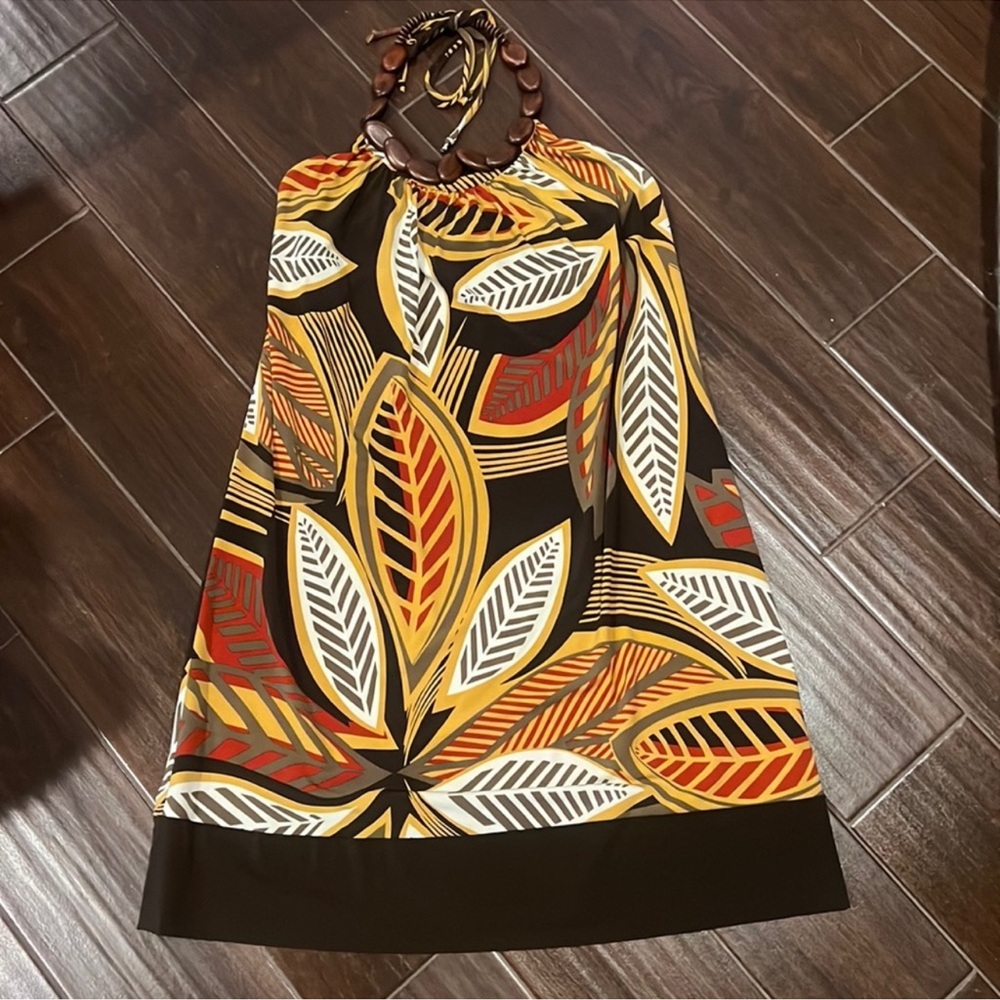 Beautiful detailed Apt 9 women’s dress